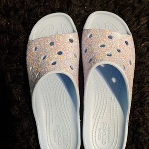 Croc light bulb platform glitter slides